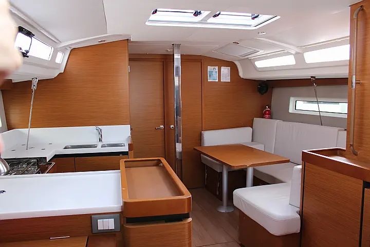 Sunsail 34- 2/1 - 