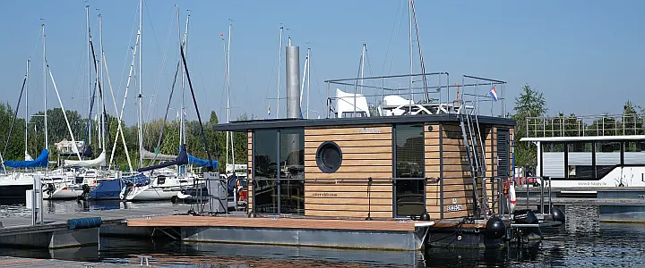 Houseboat (La Marre Plus & Lamre M) - 
