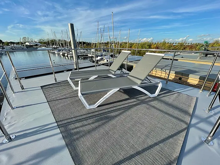 Houseboat (La Marre Plus & Lamre M) - 