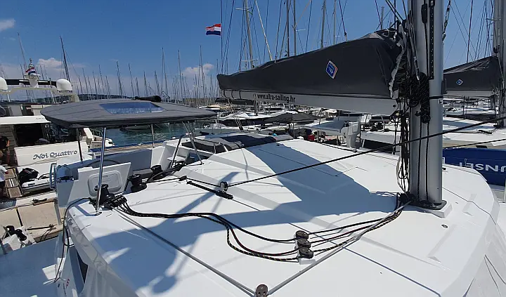 Astréa 42 - 