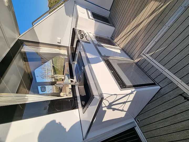 Houseboat (La Mare L) - 