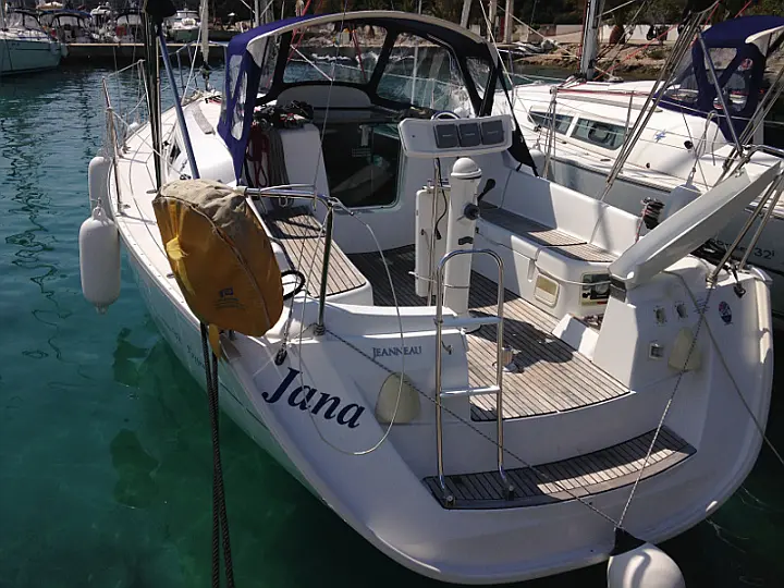 Sun Odyssey 32i - 