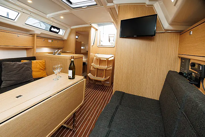 Bavaria Cruiser 34 Style - 