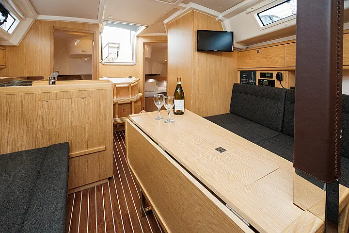 Bavaria Cruiser 34 Style - 