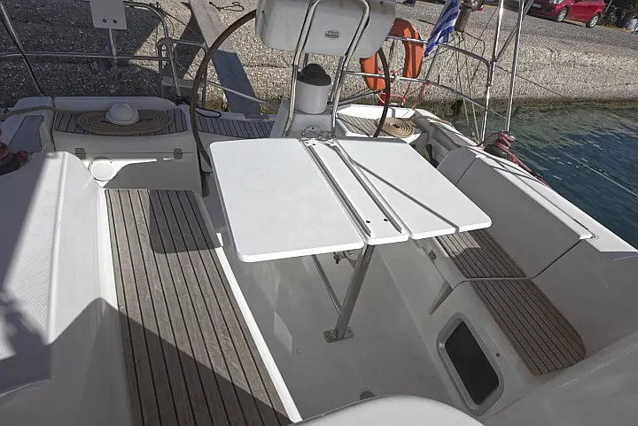 Sun Odyssey 36i - 