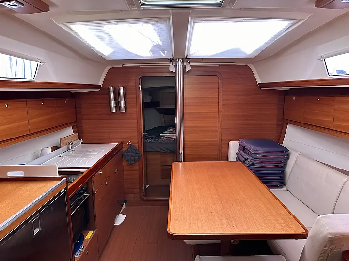 Dufour 382 GL - 