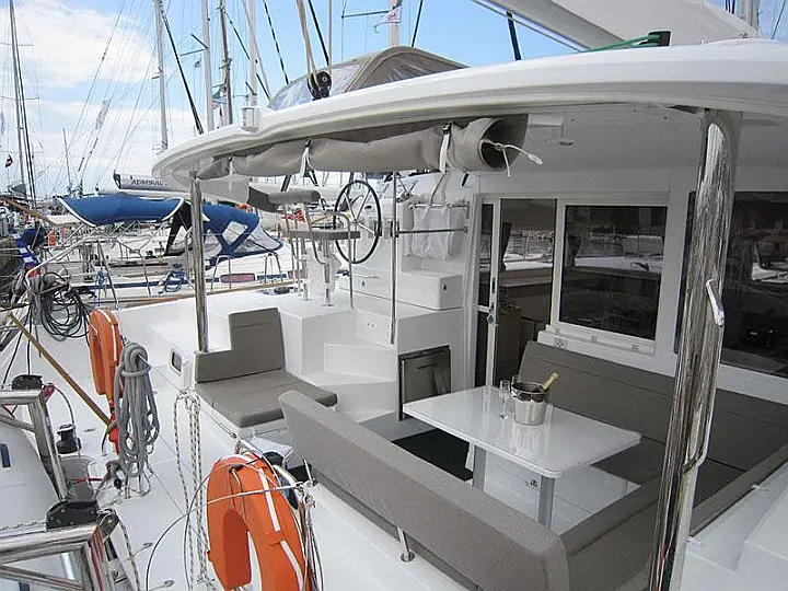 Lagoon 400 S2 - 
