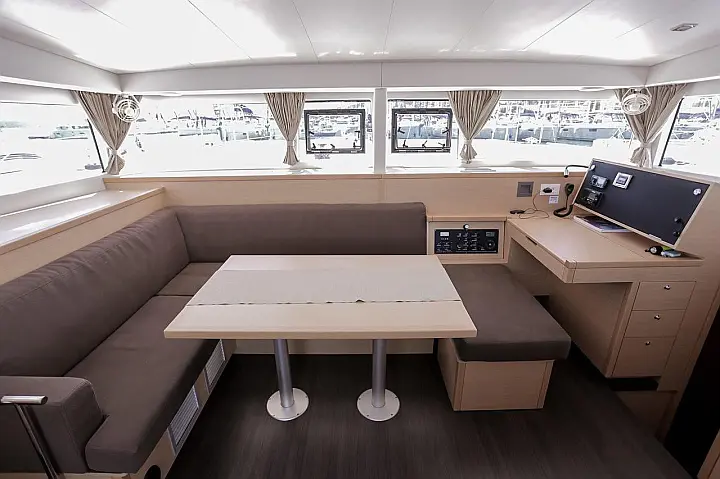 Lagoon 400 S2 - 