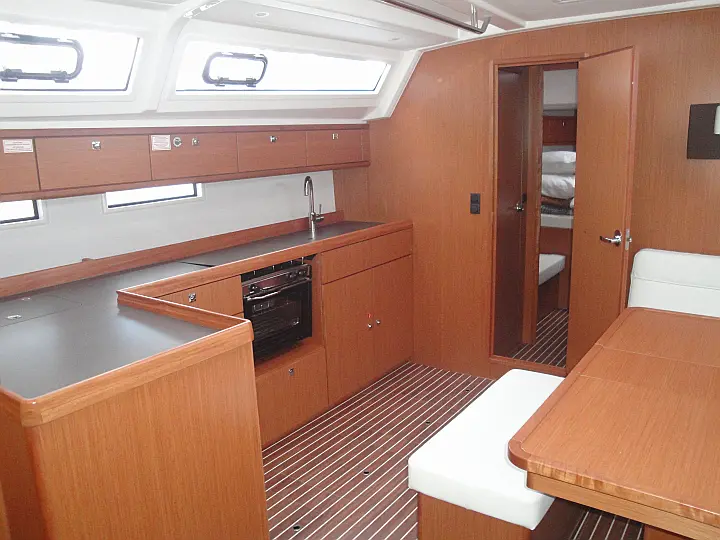 Bavaria 46 Cruiser (Cabin) - 