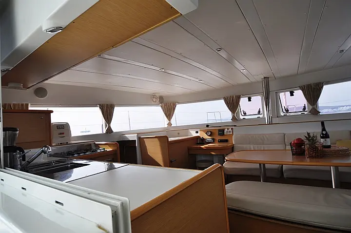 Lagoon 421 - 