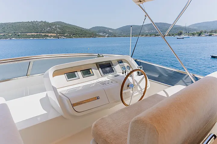 San Lorenzo 72 KUUM - 