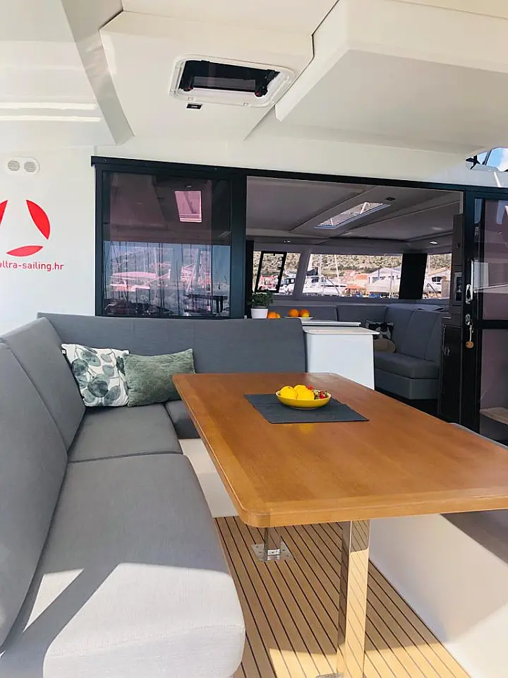 Saona 47 - 
