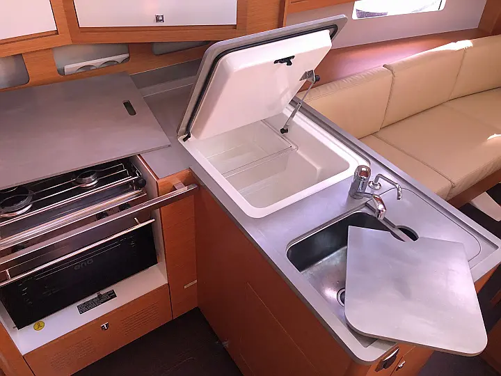 Iulo Dufour 37  - 
