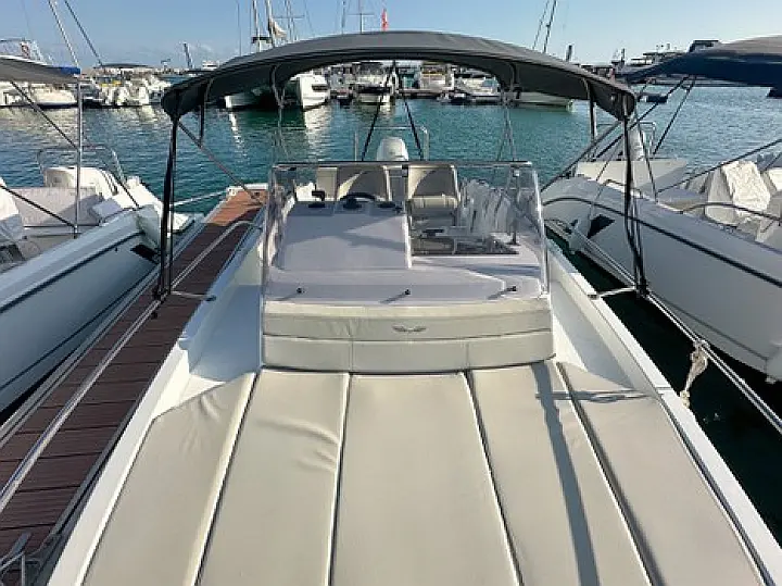 Beneteau Flyer 7 SUNdeck - 