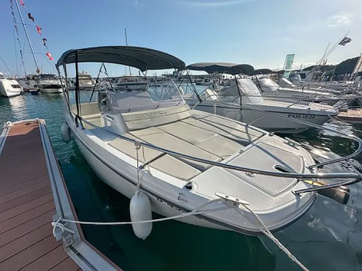 Beneteau Flyer 7 SUNdeck - 