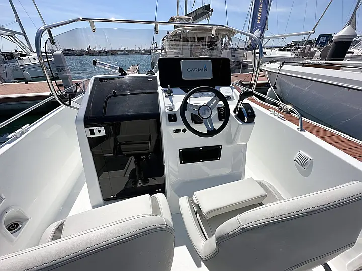 Beneteau Flyer 8 SPACEdeck - 