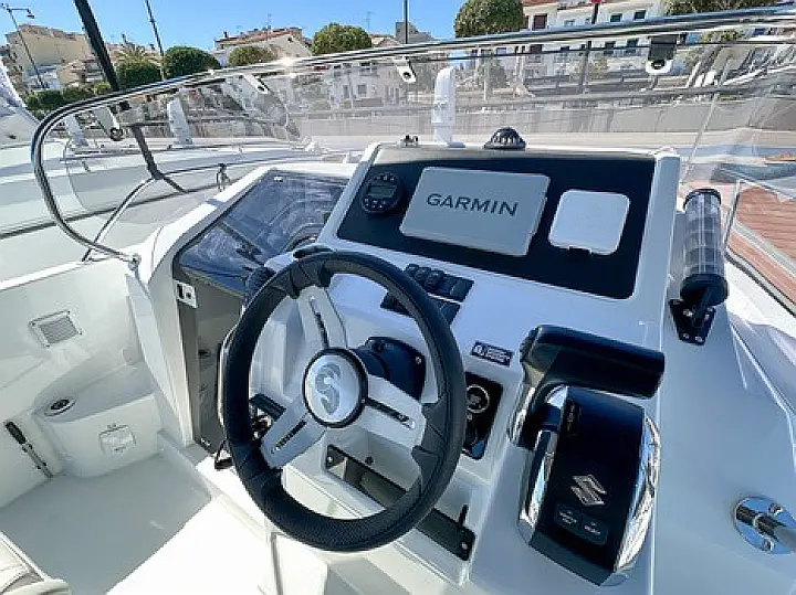 Beneteau Flyer 8 Sundeck - 
