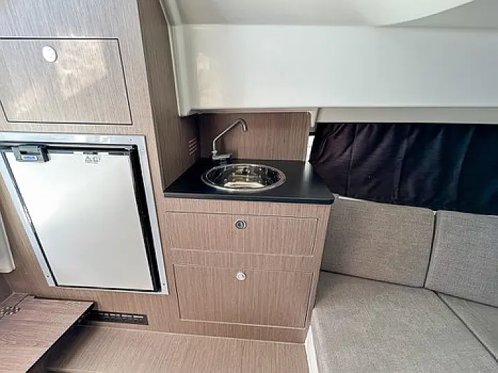Beneteau Flyer 8 Sundeck - 