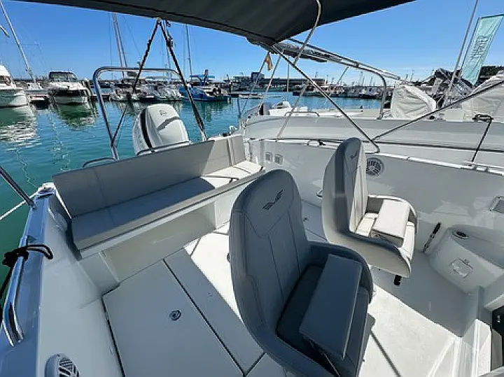 Beneteau Flyer 8 Sundeck - 