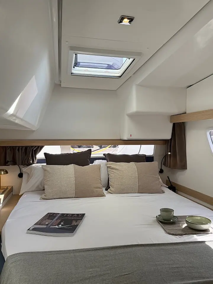 Lagoon 42 - 