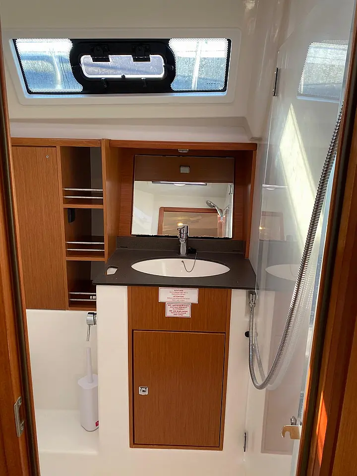Bavaria Cruiser 41 - 