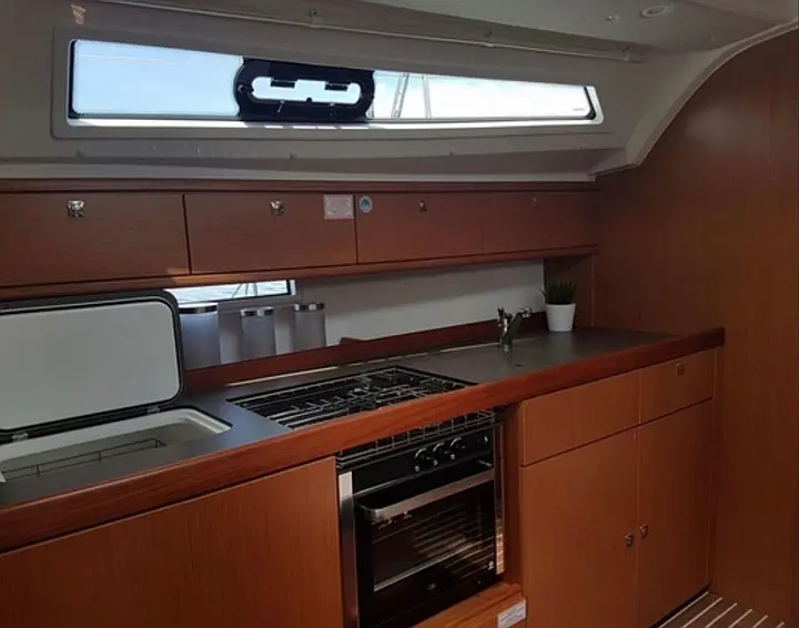Bavaria Cruiser 41 - 