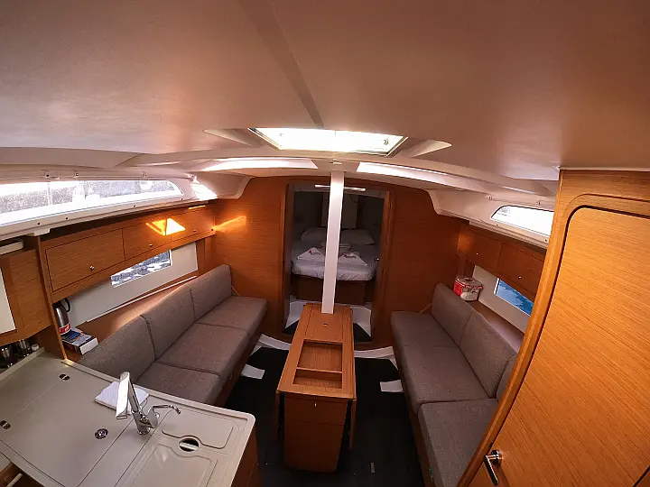 Dufour 37 - 
