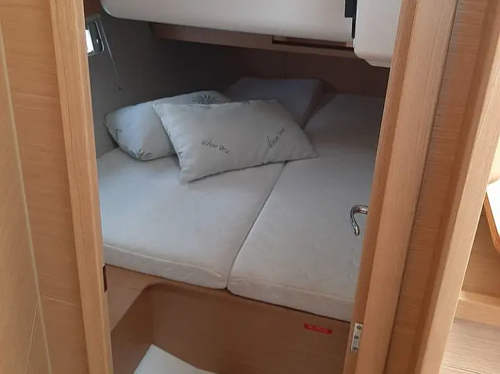Dufour 390 - 
