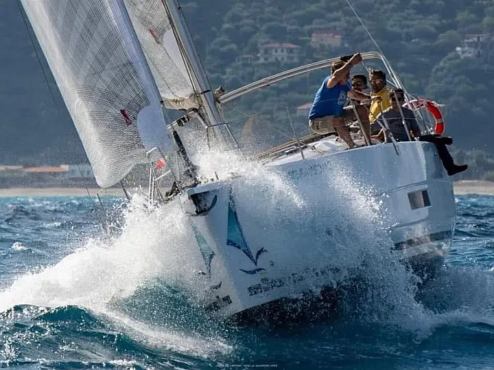 Dufour 390 - 