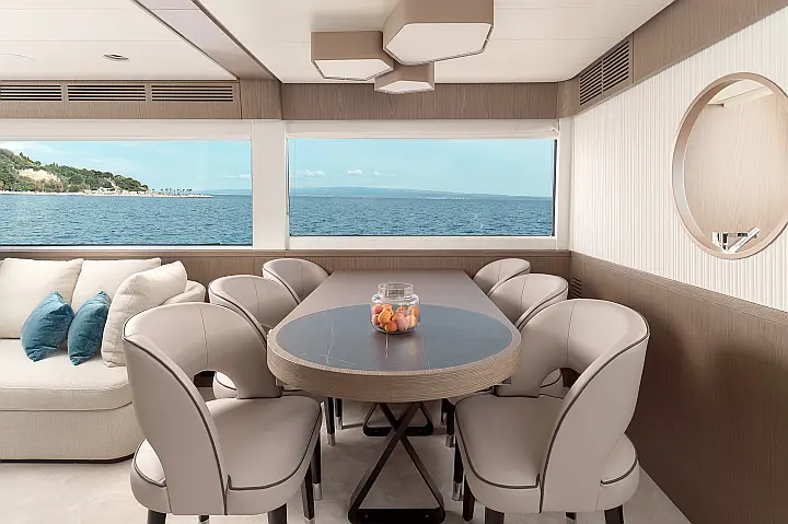 Azimut Magellano 66 - 