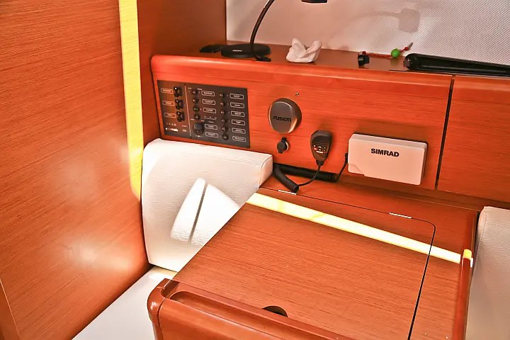 Sun Odyssey 33i - 