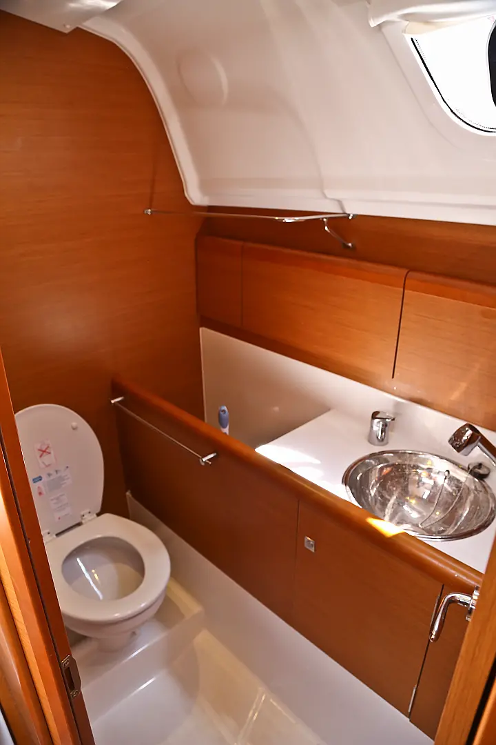Sun Odyssey 33i - 