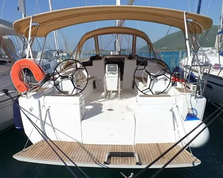 Sun Odyssey 449 - 