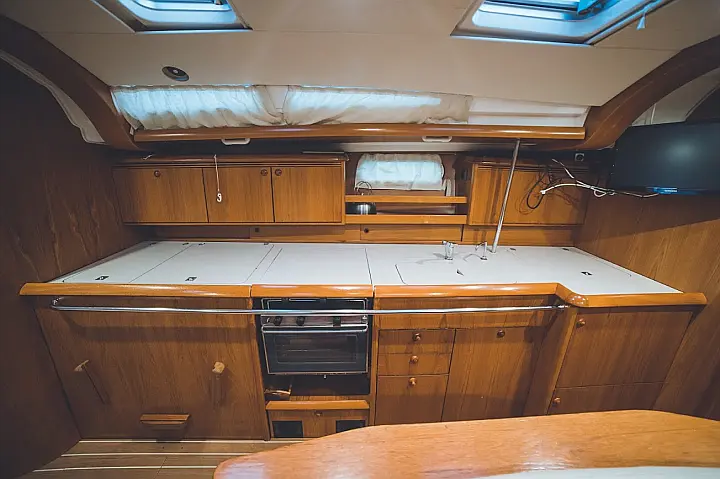 Sun Odyssey 49i - 