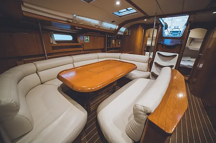 Sun Odyssey 49i - 
