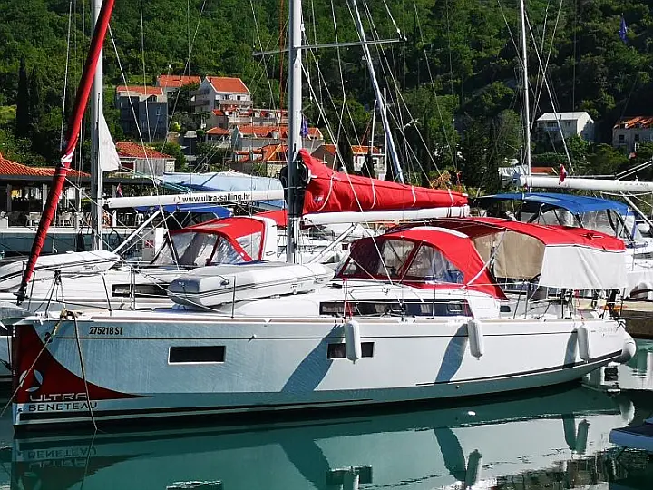 Oceanis 38.1 performance - 