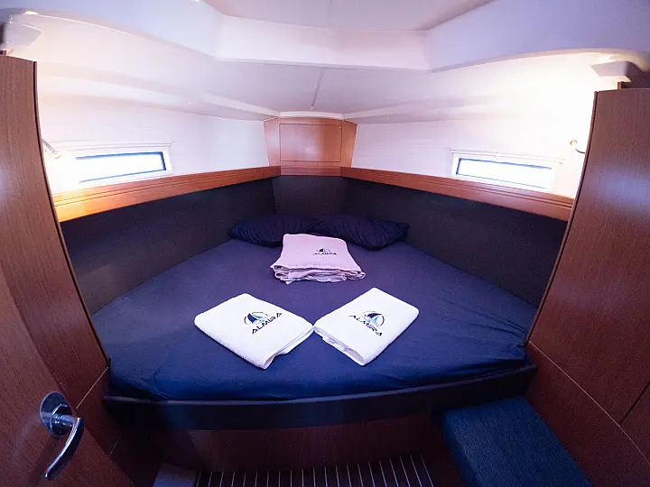 Bavaria Cruiser 37 - 