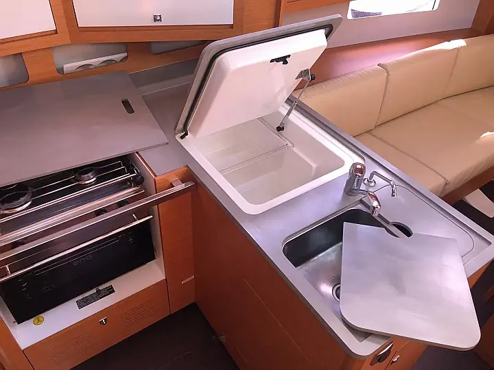 Dufour 37 - 