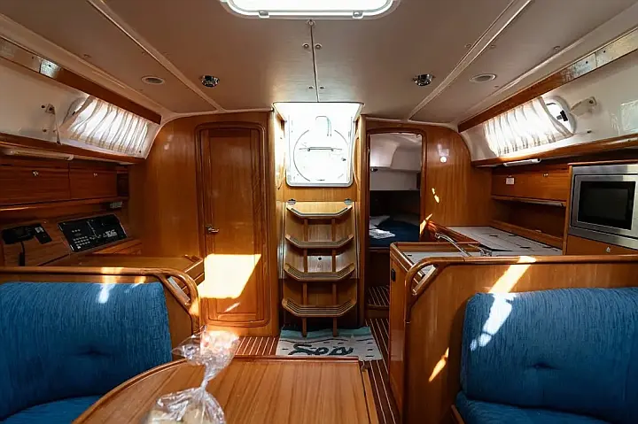 Bavaria 38 - 