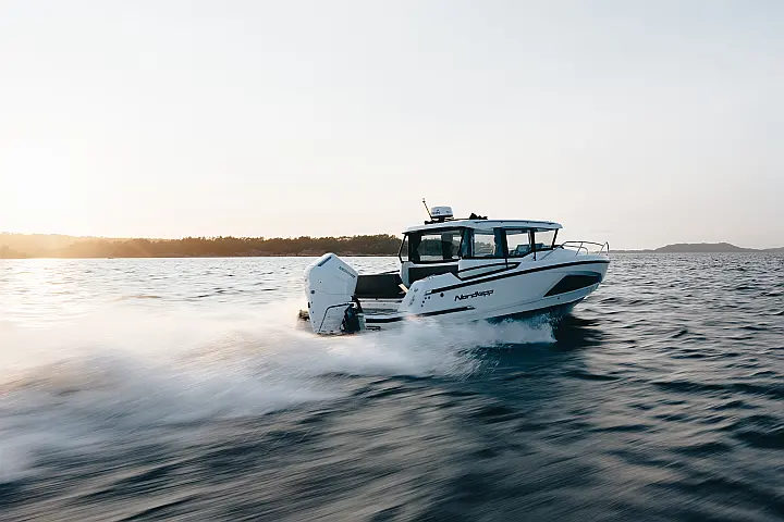 Nordkapp Coupe 905 - 