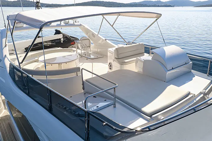 Ferretti 681 - 