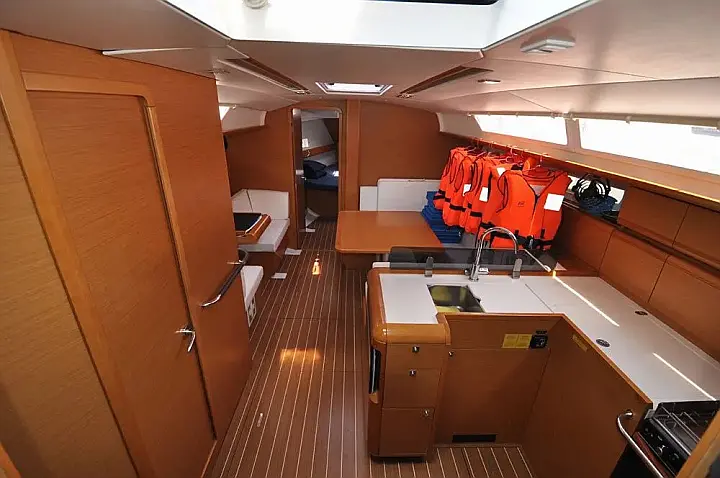 Sun Odyssey 409 - 