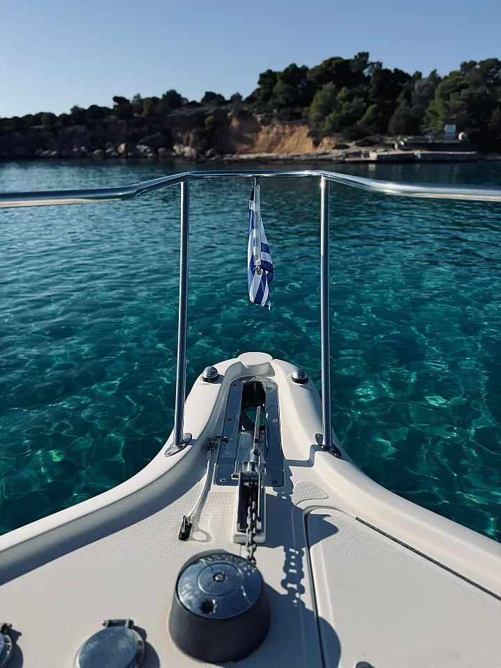 Tiara 2900 Coronet  - 