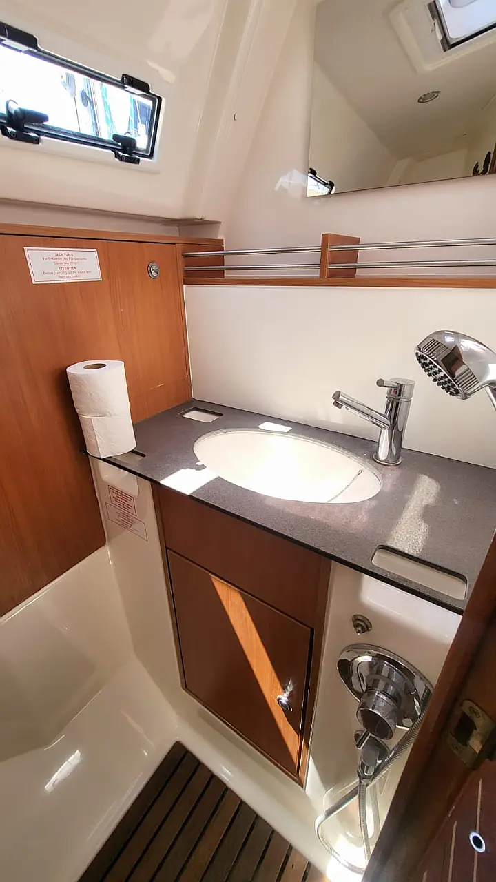 Bavaria Cruiser 36 - 