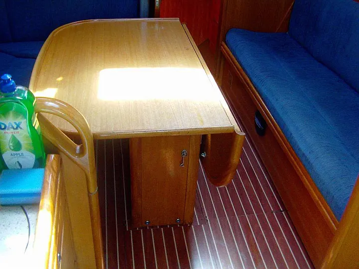 Bavaria 33 Cruiser - 