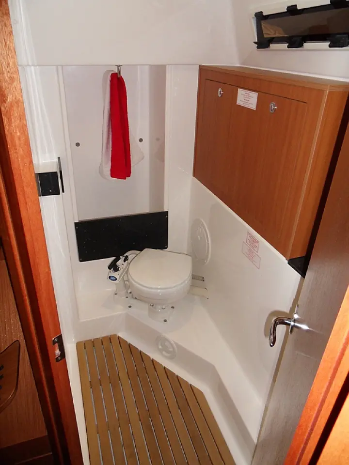 Bavaria 32 Cruiser - 