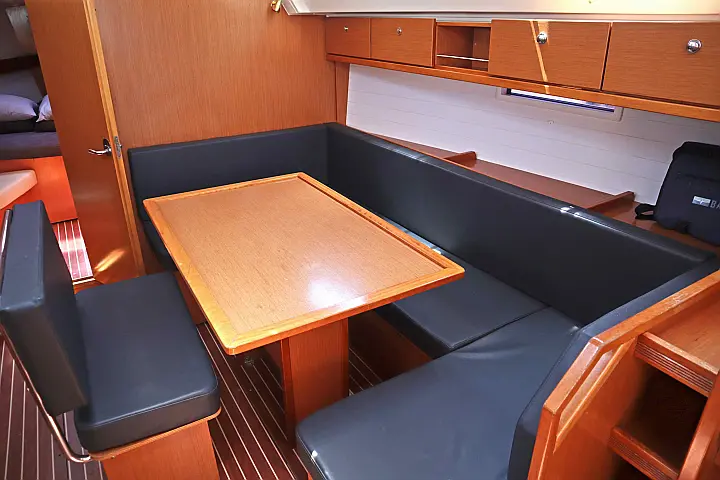 Bavaria Cruiser 40 (3 cab.) - 