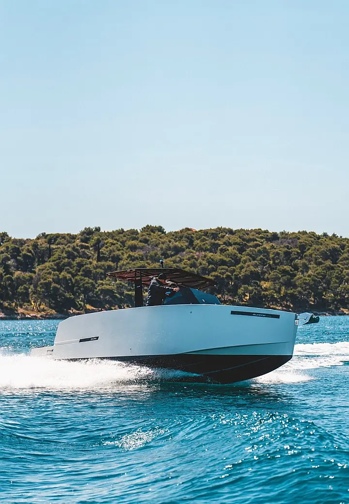 De Antonio D28 Open - 