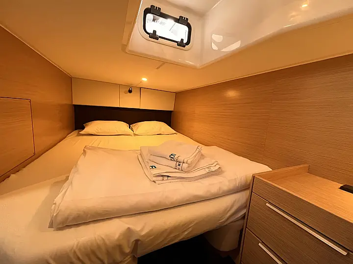 Bavaria S33 HT - 