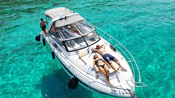 Bavaria S30 - 